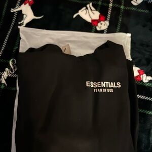 Essentials Fear of God Black Hoodie